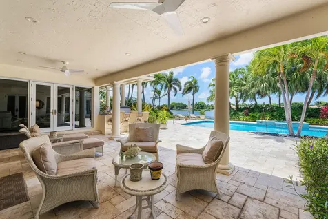 17582 Bocaire Way Boca Raton FL 33487