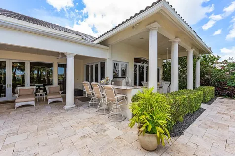 17582 Bocaire Way Boca Raton FL 33487