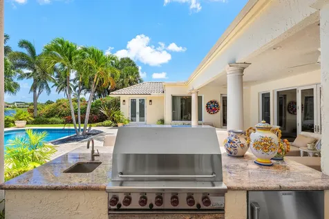 17582 Bocaire Way Boca Raton FL 33487