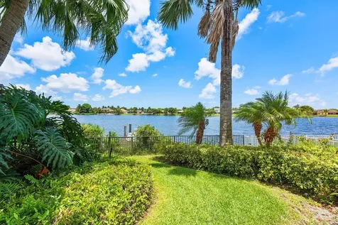 17582 Bocaire Way Boca Raton FL 33487