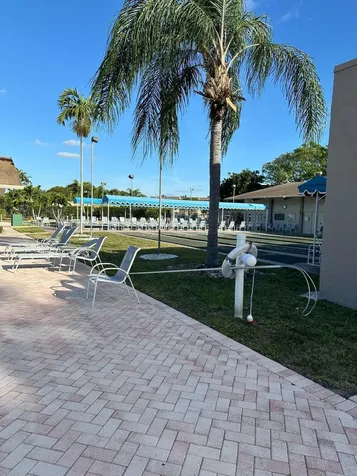 225 Bonnie Boulevard Palm Springs FL 33461
