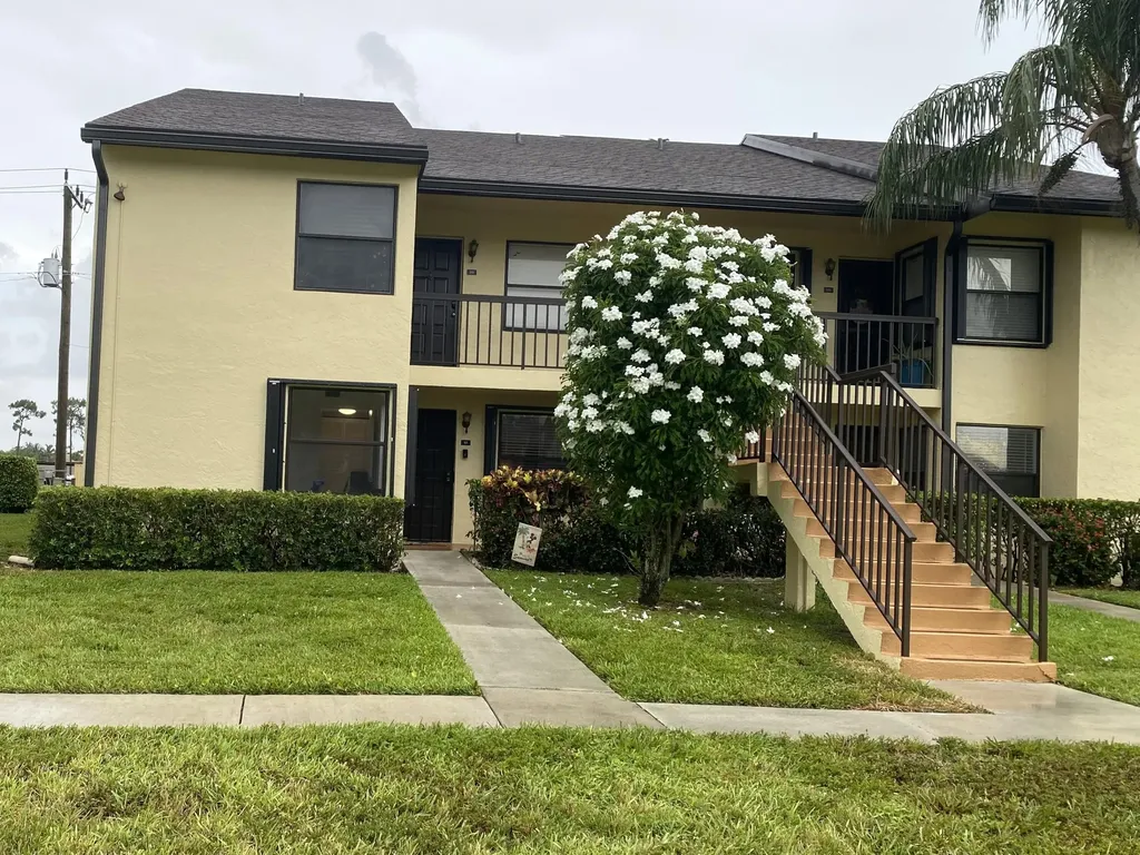 4712 Lucerne Lakes Boulevard Lake Worth FL 33467