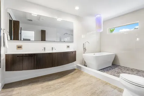 960 Sw 18th Street Boca Raton FL 33486