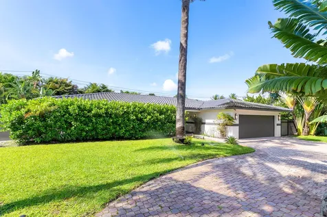 960 Sw 18th Street Boca Raton FL 33486