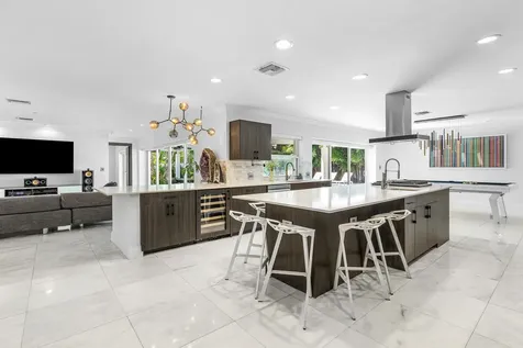 960 Sw 18th Street Boca Raton FL 33486