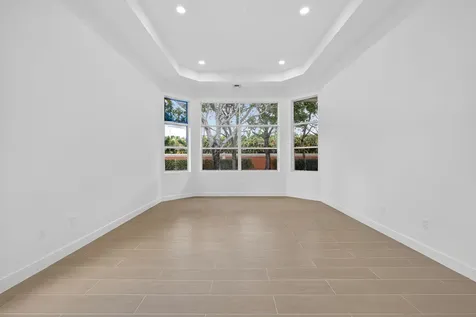 8873 Via Brilliante Wellington FL 33411
