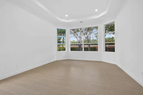 8873 Via Brilliante Wellington FL 33411