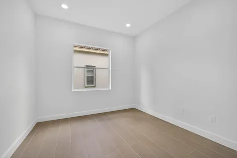 8873 Via Brilliante Wellington FL 33411