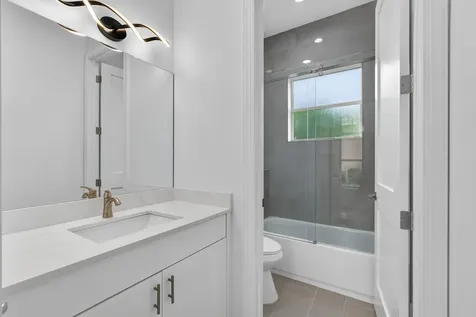 8873 Via Brilliante Wellington FL 33411