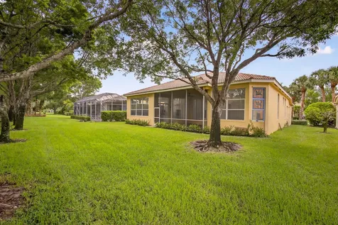8873 Via Brilliante Wellington FL 33411