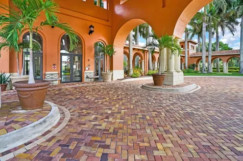 8873 Via Brilliante Wellington FL 33411