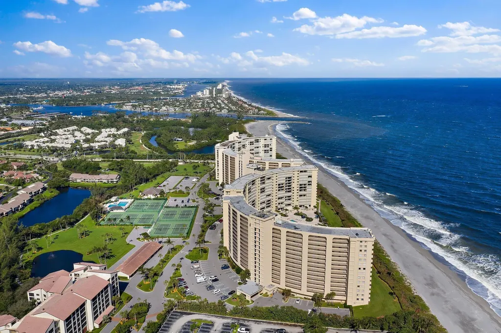 100 Ocean Trail Way Jupiter FL 33477