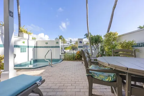 7031 Harbor Village Drive Duck Key FL 33050