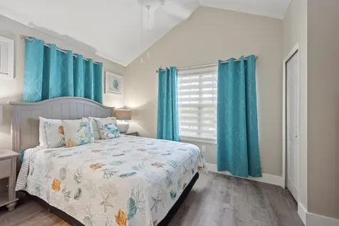 7031 Harbor Village Drive Duck Key FL 33050