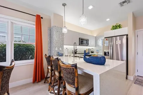 7031 Harbor Village Drive Duck Key FL 33050