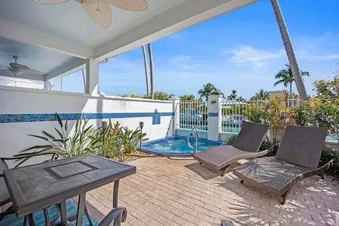 7031 Harbor Village Drive Duck Key FL 33050