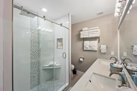 7031 Harbor Village Drive Duck Key FL 33050