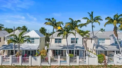 7031 Harbor Village Drive Duck Key FL 33050