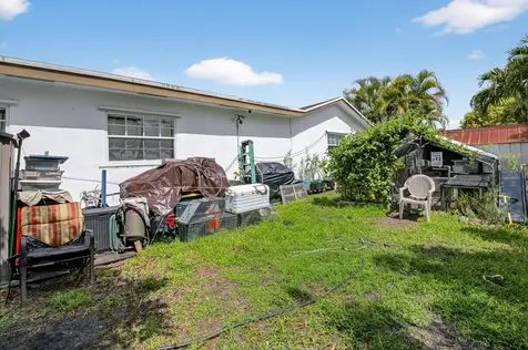 22661 Sw 64th Way Boca Raton FL 33428