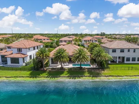 8721 Waterview Terrace Parkland FL 33076