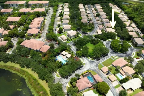 8071 Murano Circle Palm Beach Gardens FL 33418