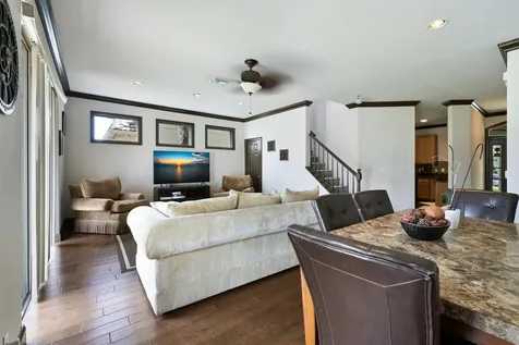 8071 Murano Circle Palm Beach Gardens FL 33418