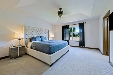 8071 Murano Circle Palm Beach Gardens FL 33418