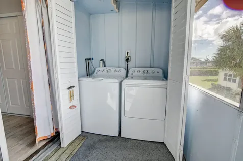 78 Saxony B Delray Beach FL 33446