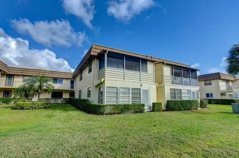 78 Saxony B Delray Beach FL 33446