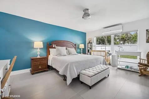 746 Sw 2nd Street Boca Raton FL 33486