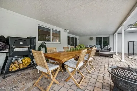 746 Sw 2nd Street Boca Raton FL 33486