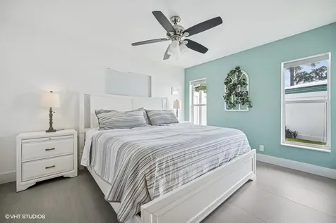 746 Sw 2nd Street Boca Raton FL 33486