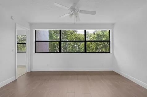 2704 Nw 104th Avenue Sunrise FL 33322