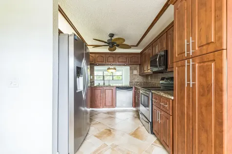2704 Nw 104th Avenue Sunrise FL 33322