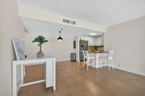 336 Golfview Road North Palm Beach FL 33408