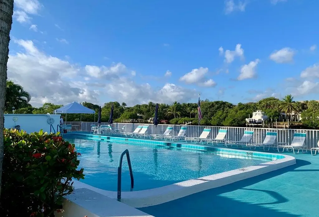 4001 S Ocean Boulevard South Palm Beach FL 33480