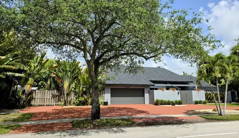 1401 Sw 54th Avenue Plantation FL 33317