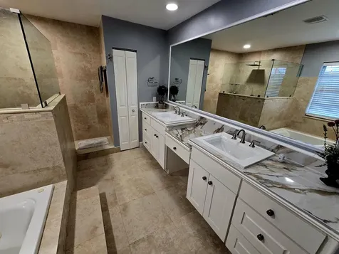 1401 Sw 54th Avenue Plantation FL 33317