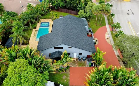 1401 Sw 54th Avenue Plantation FL 33317