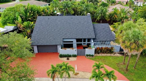 1401 Sw 54th Avenue Plantation FL 33317