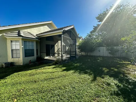 2014 Normandy Circle West Palm Beach FL 33409