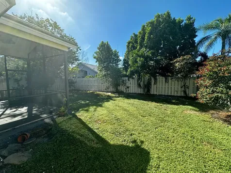 2014 Normandy Circle West Palm Beach FL 33409