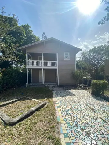 817 7th Street West Palm Beach FL 33401