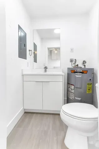 7609 Nw 70 Avenue Tamarac FL 33321