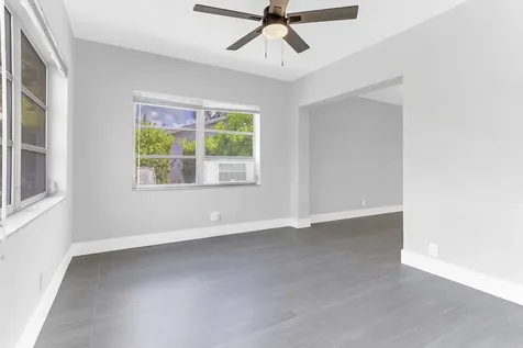 7609 Nw 70 Avenue Tamarac FL 33321