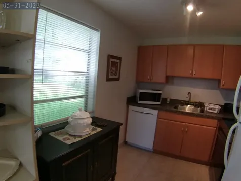 865 Flanders Delray Beach FL 33484