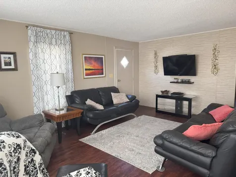 905 Dogwood Drive Barefoot Bay FL 32976