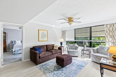6073 Balboa Circle Boca Raton FL 33433