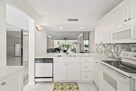 6073 Balboa Circle Boca Raton FL 33433