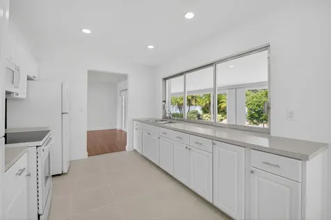 1345 Sw 9th Avenue Boca Raton FL 33486